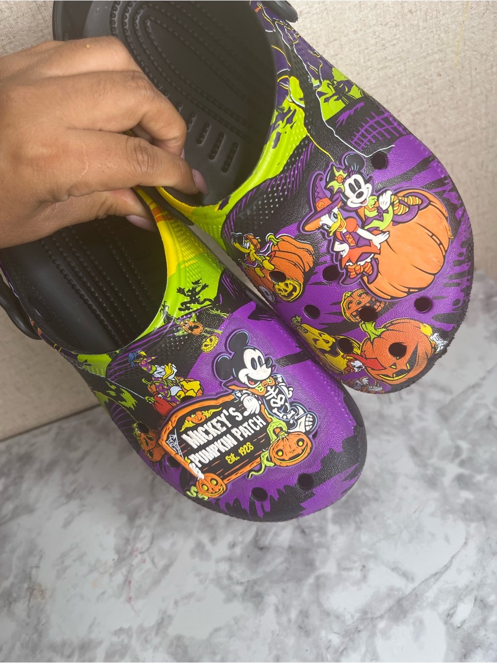 CROCS x Disney Parks Mickey & Minnie Halloween Print
